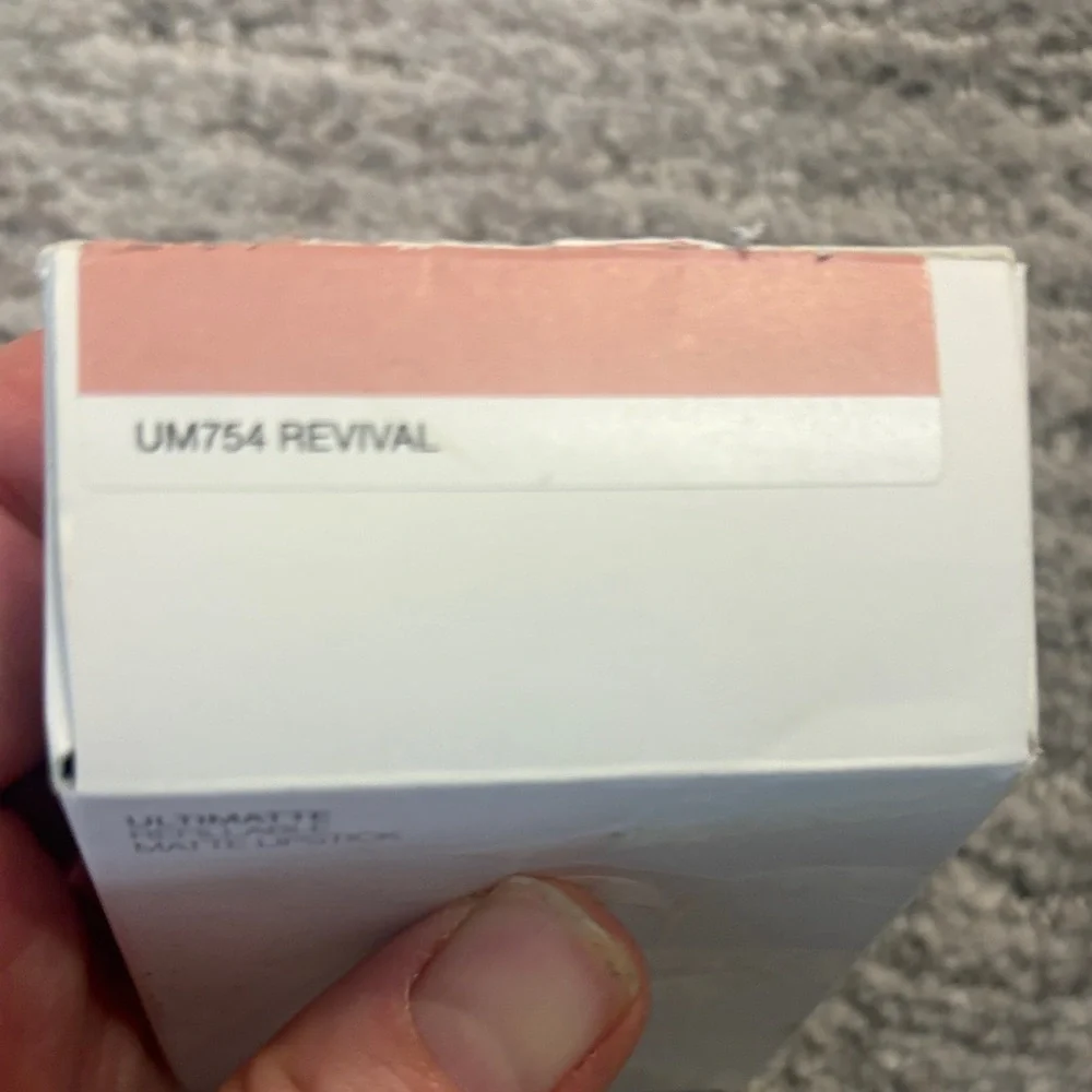 Zara White Refillable Matte Lipstick revival